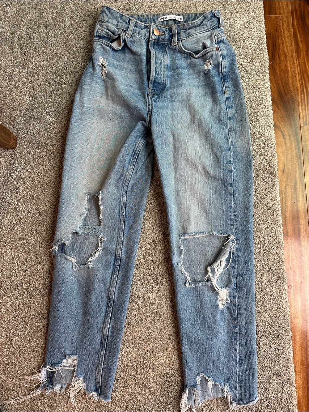 Zara Distressed High-Rise Light Blue Jeans